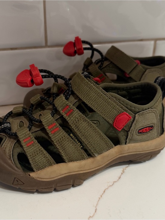 Keen Other - KEEN Little Kids Newport H2 Sandals Martini Olive & Aura Orange, Size 11